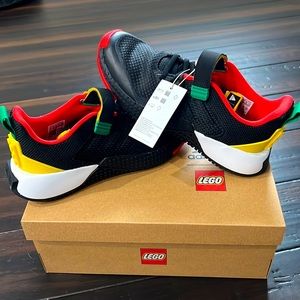 NWT Adidas LEGO SPORT PRO EL K
US
HP2114